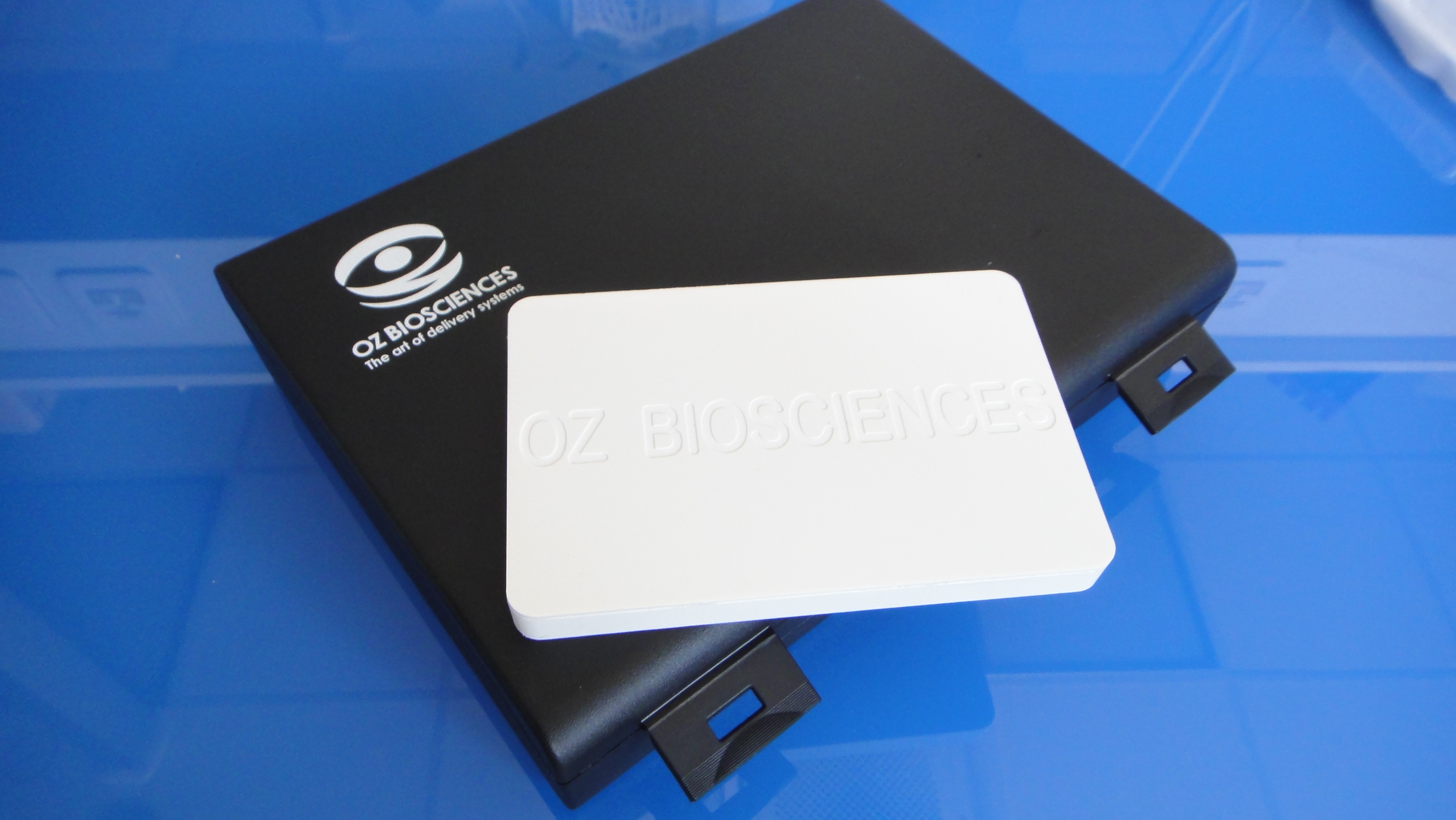 OZ Biosciences Super Magnetic plate